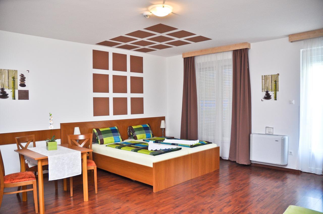 Panorama Wellness Apartment Hotel Hajdúszoboszló Екстериор снимка